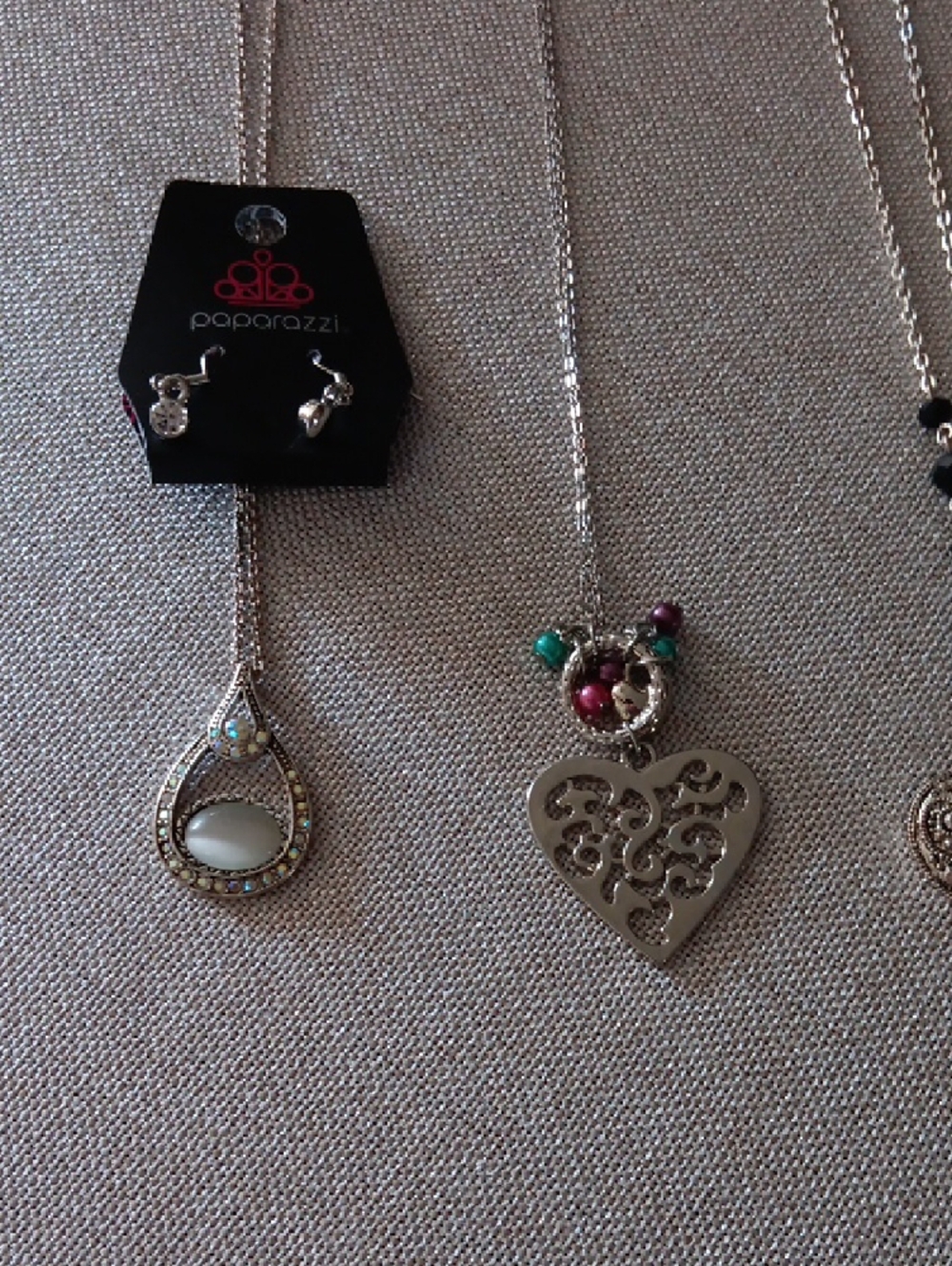 Paparazzi Silver-Tone Heart & Teardrop Pendant Necklace Set - Picture 3 of 5